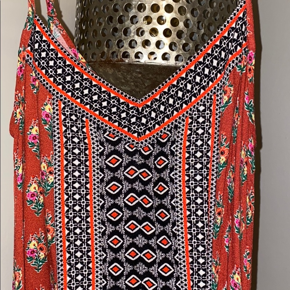 Patterned Dress - Picture 2 of 2